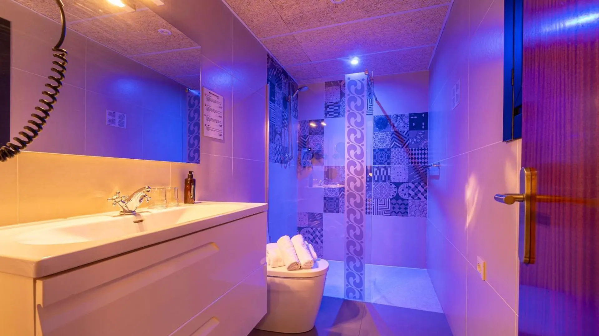 Hotel Montmar Roses 3*,