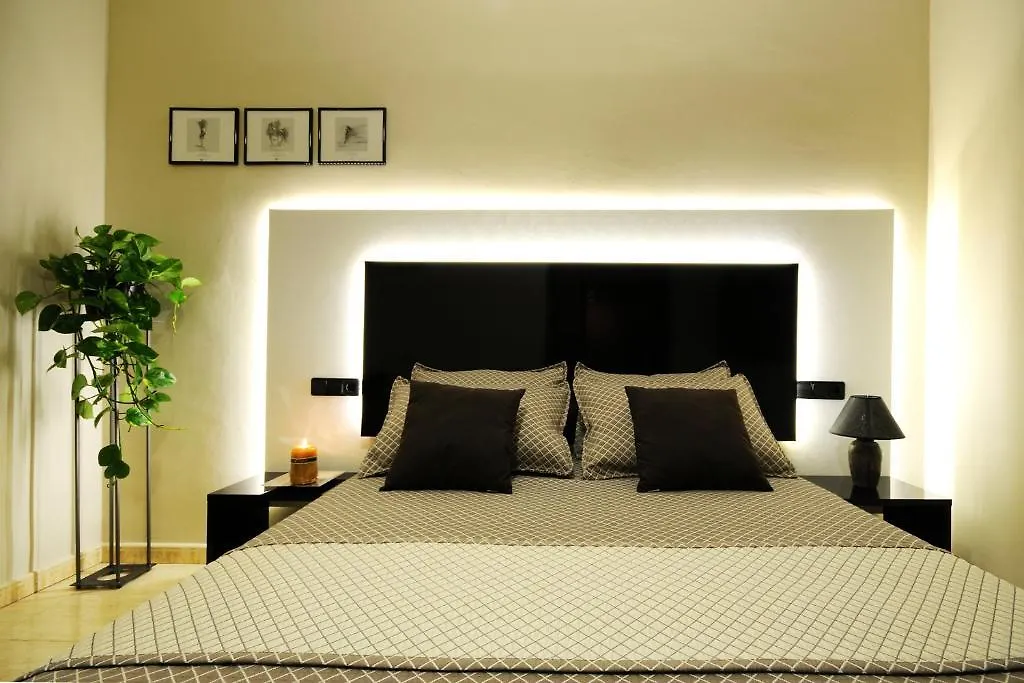 Hotel Montmar Roses 3*,