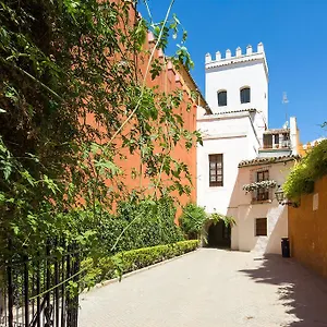 Holi-rent Historic House Next To The Alcazar Séville